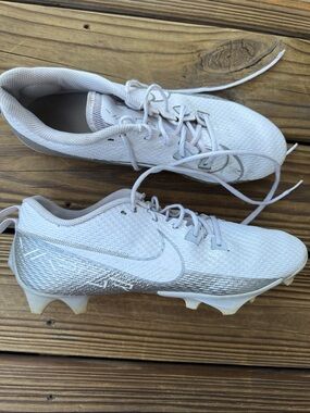 Nike Vapor football cleats size 11.5